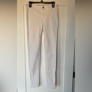 American eagle white skinny jeans/ jeggings